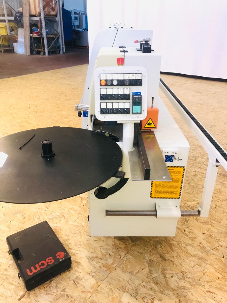 PE939 - 1270  Bordatrice SCM K 203 R  in vendita - foto 4