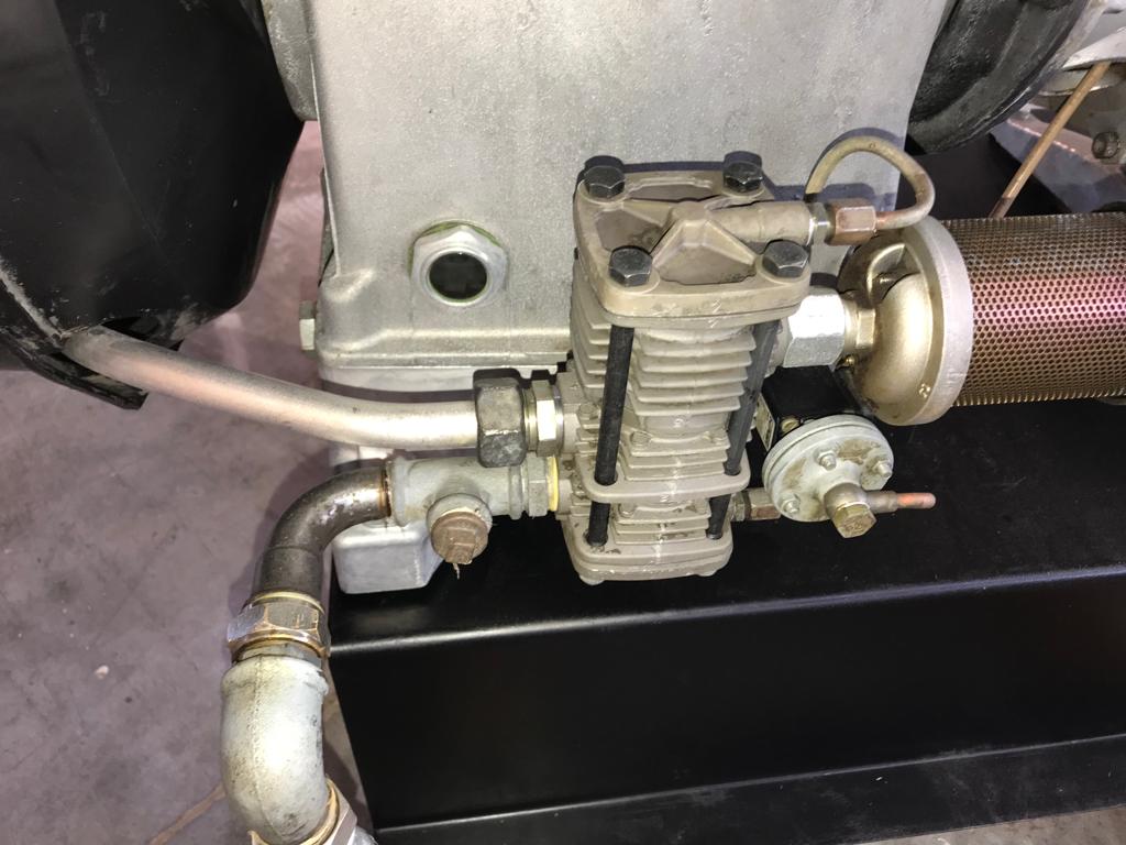 COD PRODOTTO: 827-1104  Compressore a pistoni  in vendita - foto 4