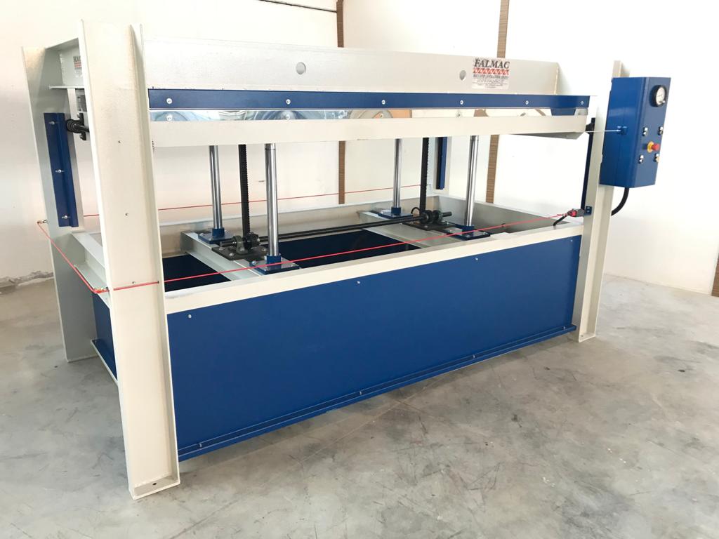 PS782 - 1051 Pressa marca Aerre in vendita - foto 4