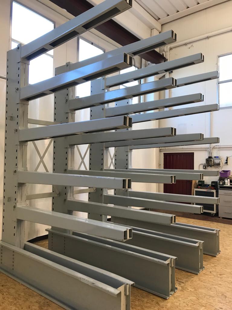 AP947-1282  Cantilever marca BFTM  in vendita - foto 12
