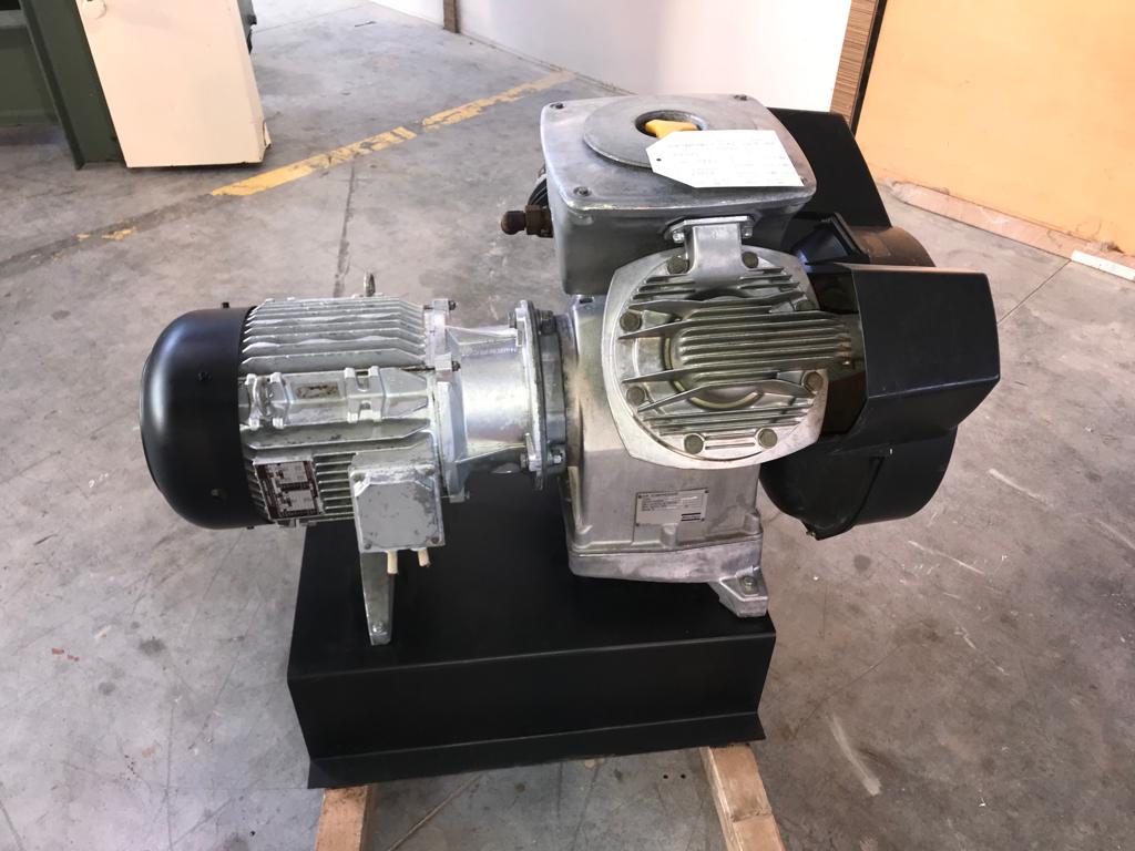COD PRODOTTO: 827-1104  Compressore a pistoni  in vendita - foto 7