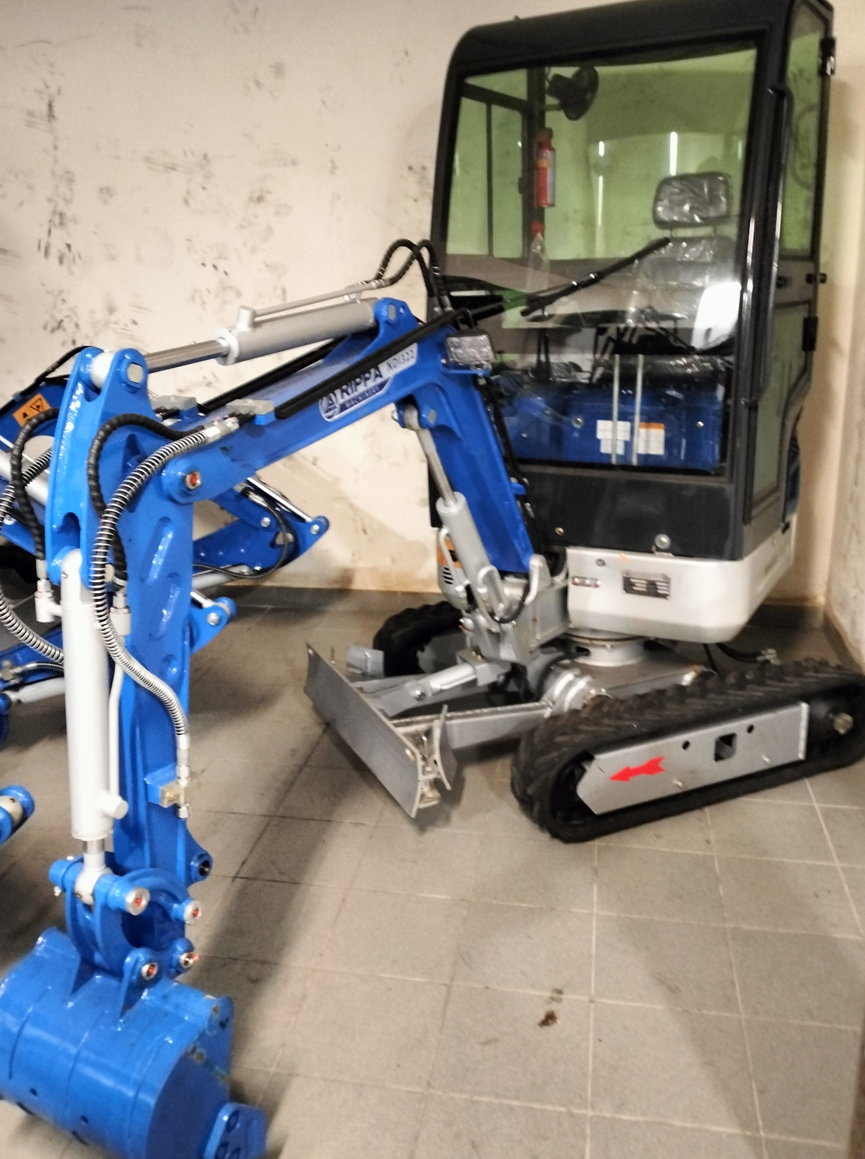 Miniescavatore Rippa in vendita - foto 4
