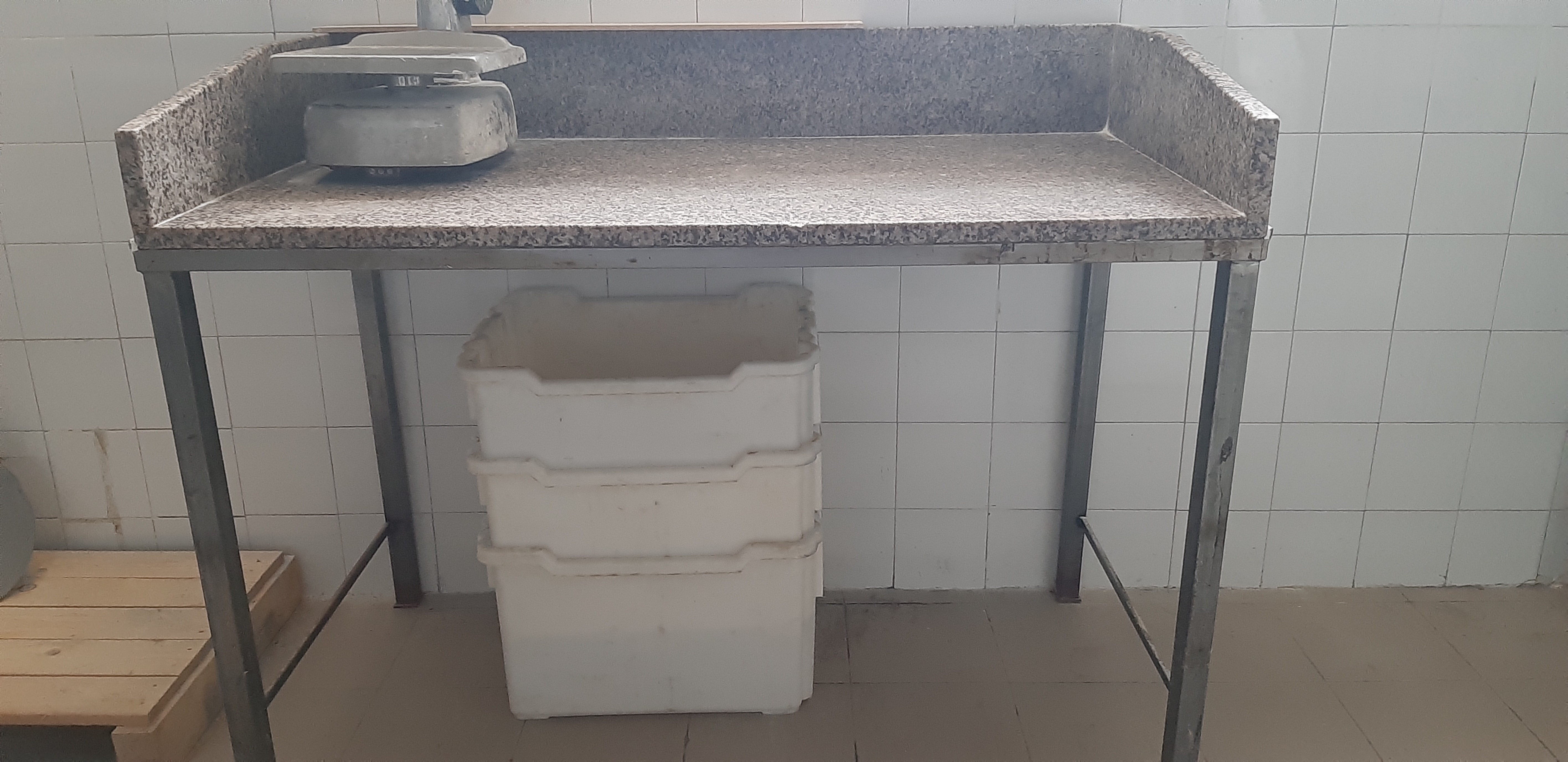Tavolo da lavoro  in vendita - foto 2
