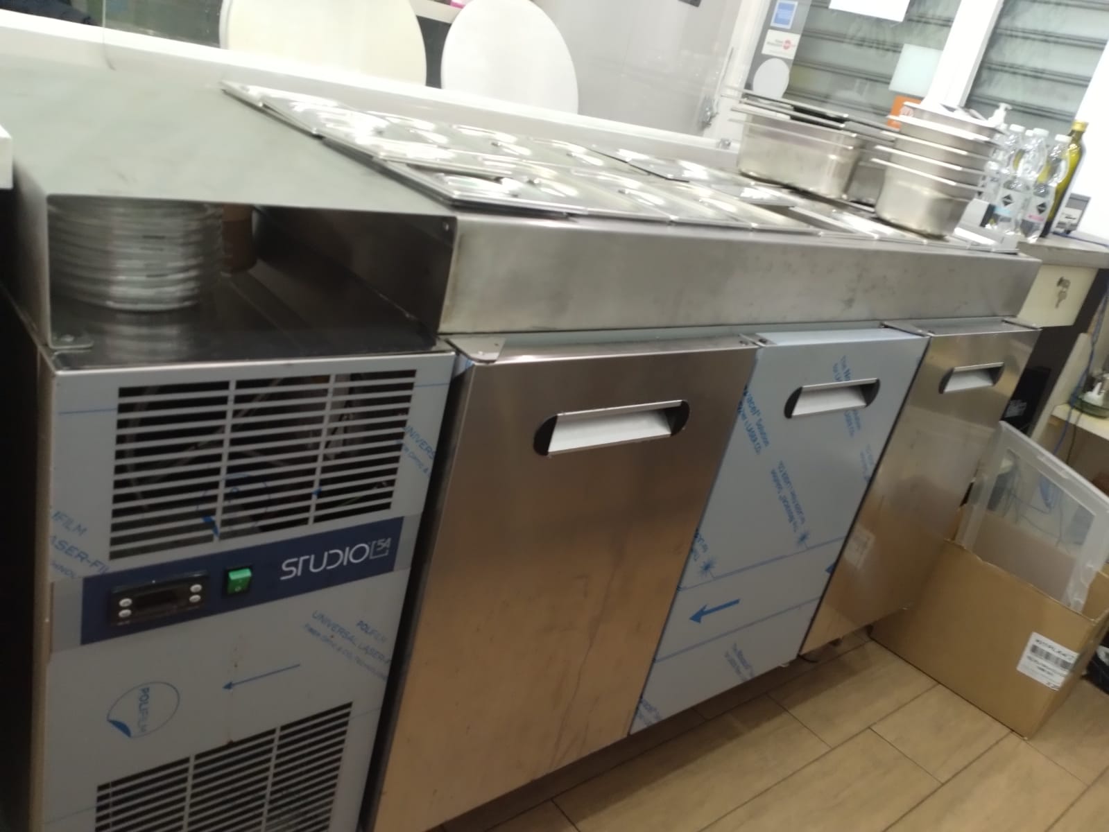 TAVOLO REFRIGERATO / SALADETTE DA BANCO in vendita - foto 1