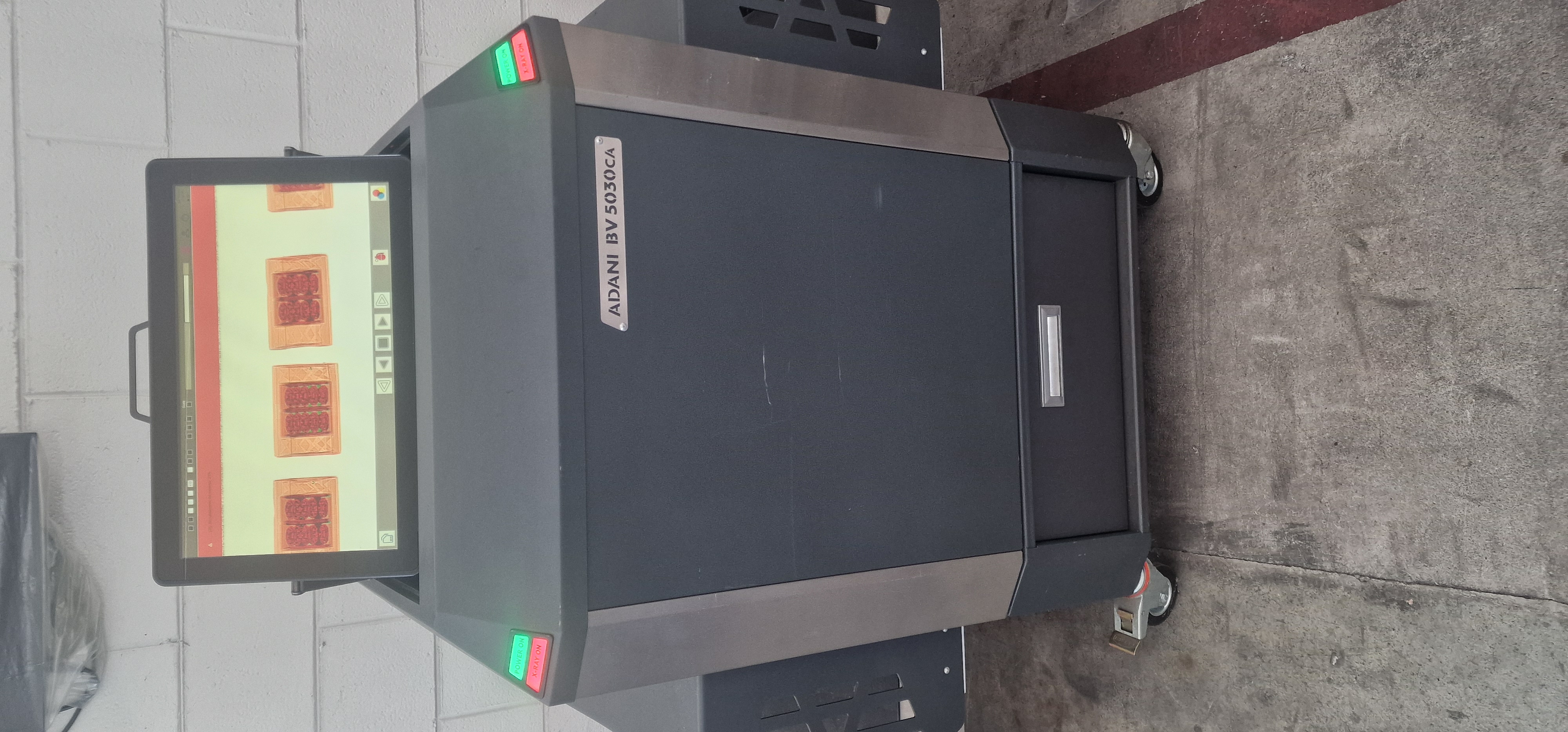 VENDO SCANNER A RAGGI X COMPATTO ADANI BV 5030 in vendita - foto 1