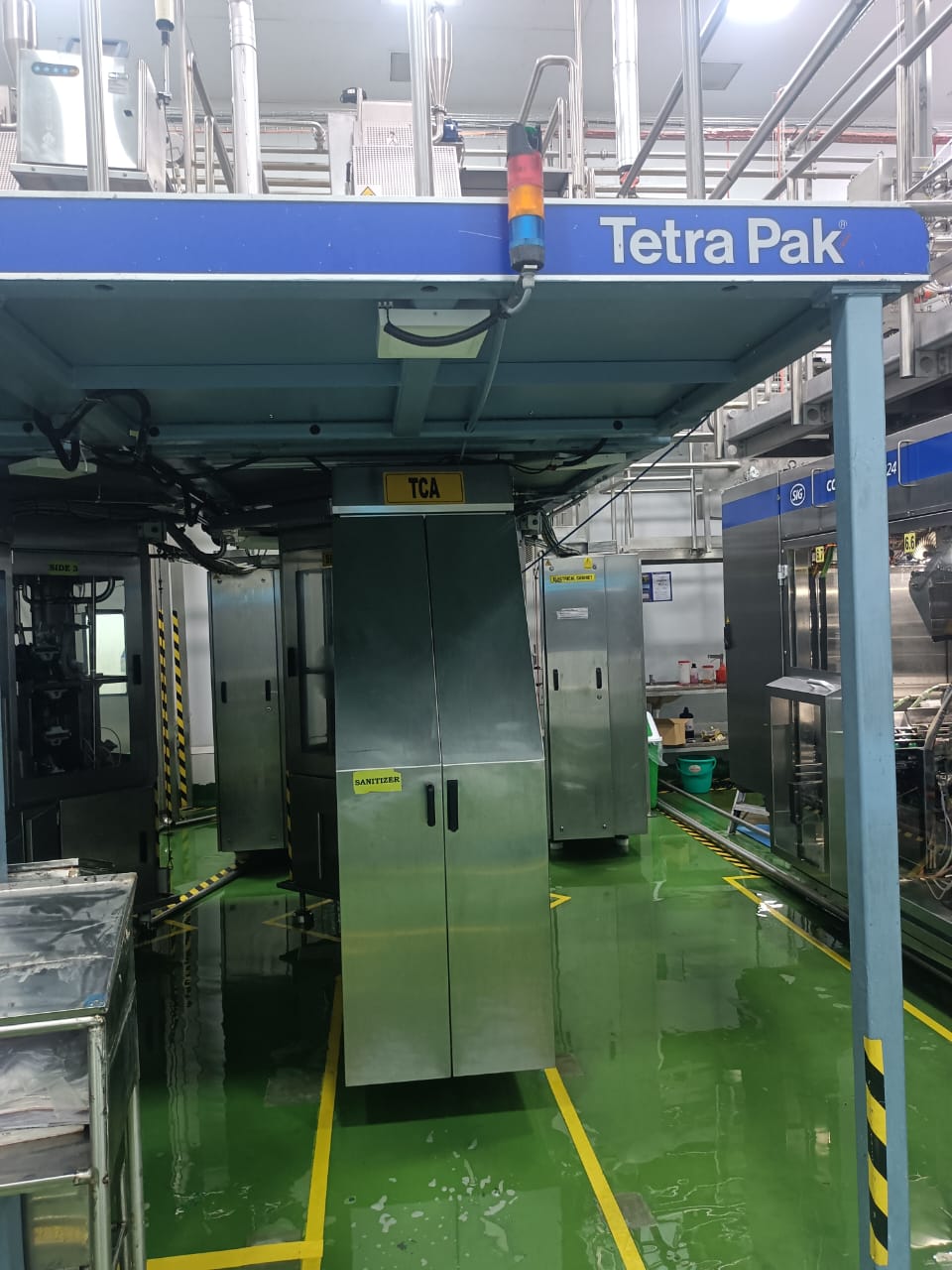  R79 Riempitrice usata A1 Tetra Pak Aseptic 16400 bph  in vendita - foto 2