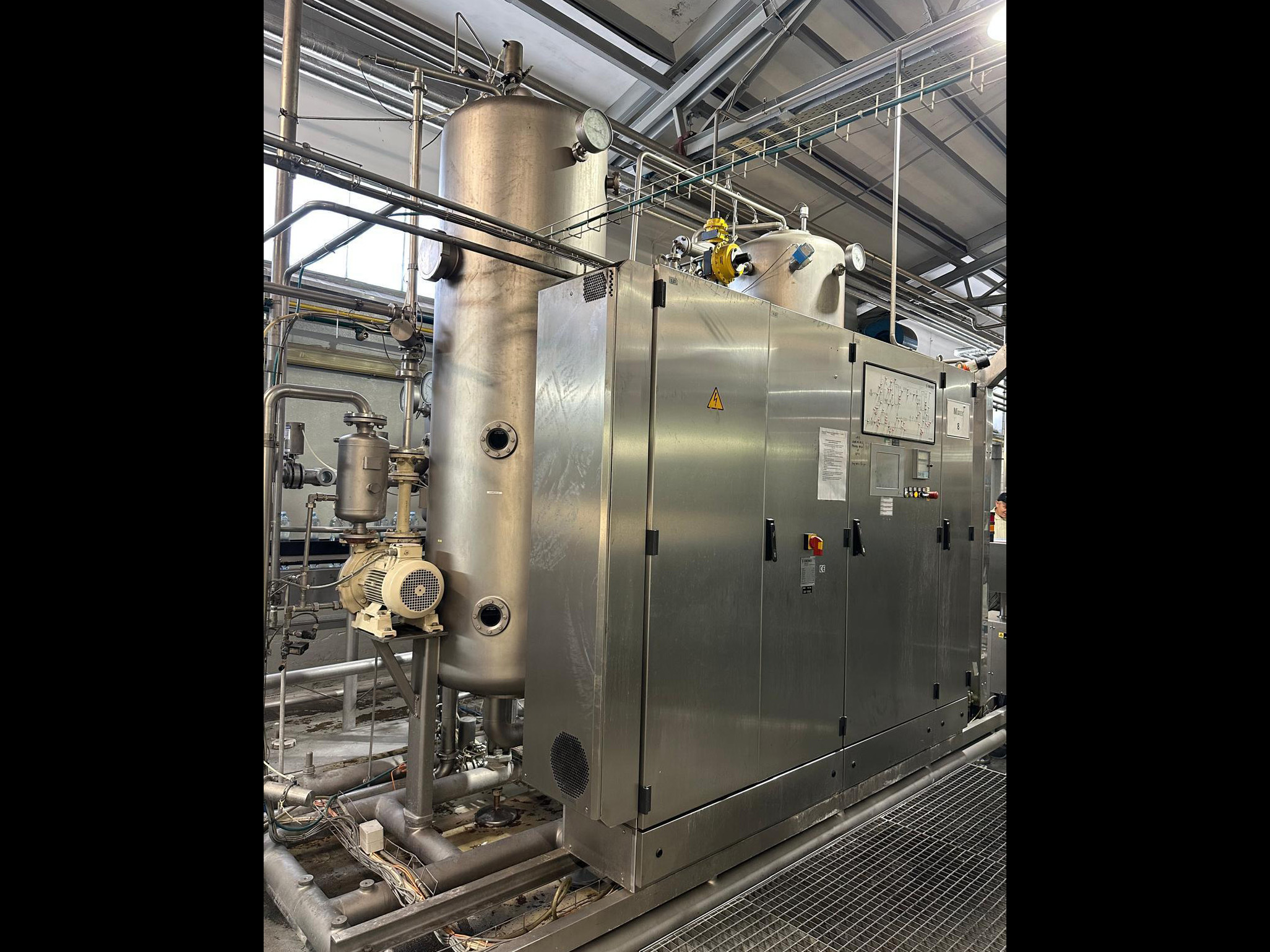 LC577 Linea di imbott. PET Krones usata CSD 16000 bph in vendita - foto 5