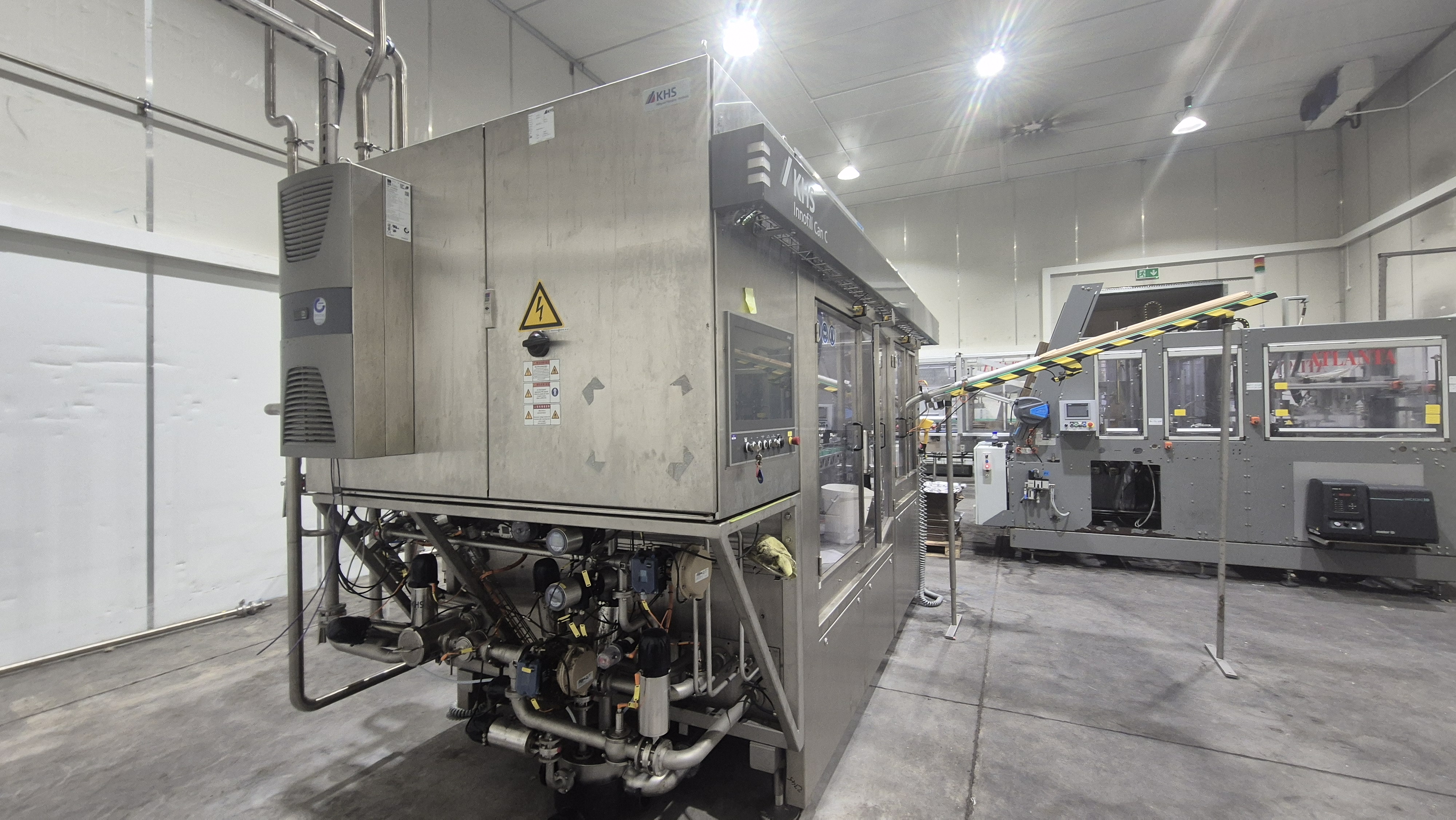 LC636 Linea riempim. lattine KHS usata 16000 CPH  in vendita - foto 9