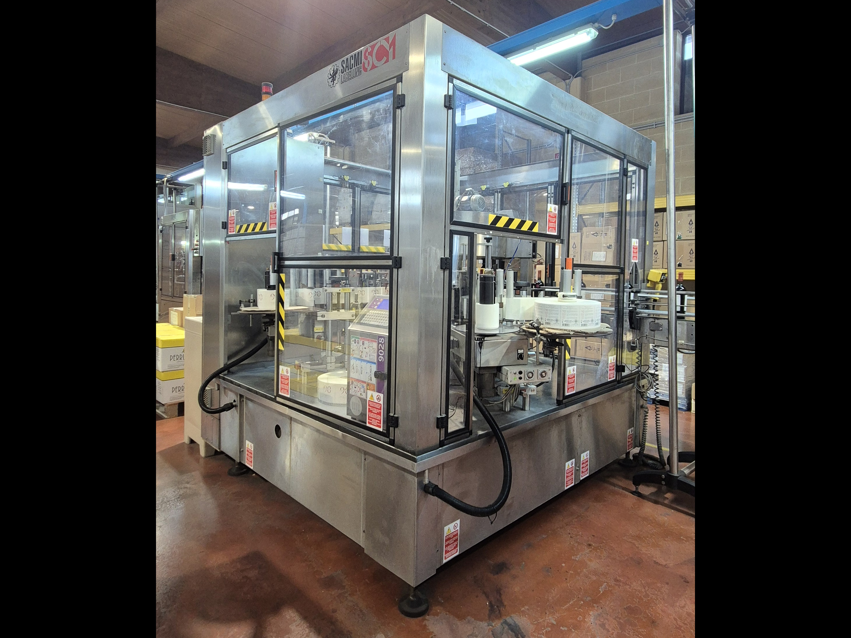 ET224 Etichettatrice bott.usata SACMI OPERA - 6000 bph  in vendita - foto 1