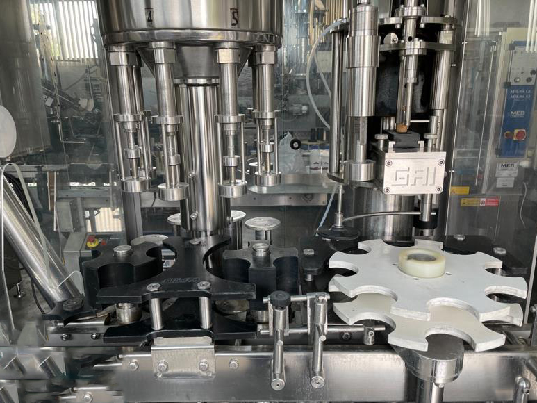 LC542 Linea di imbott. usata GAI per vino 1000 bph in vendita - foto 6