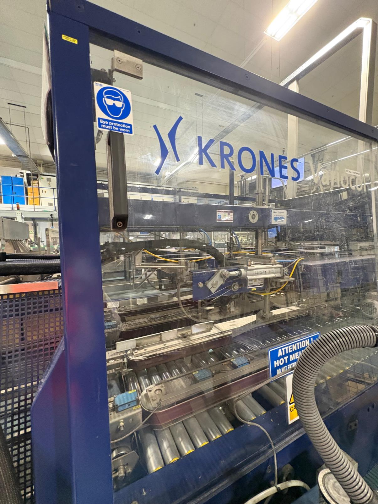 LC617 Linea di imbottigliamento vetro KRONES usata in vendita - foto 5