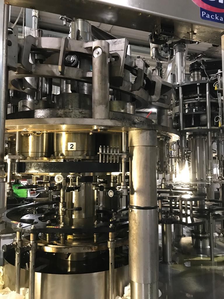 M301 Monoblocco di Riempimento Olio CFT Usato 6000 bph  in vendita - foto 6