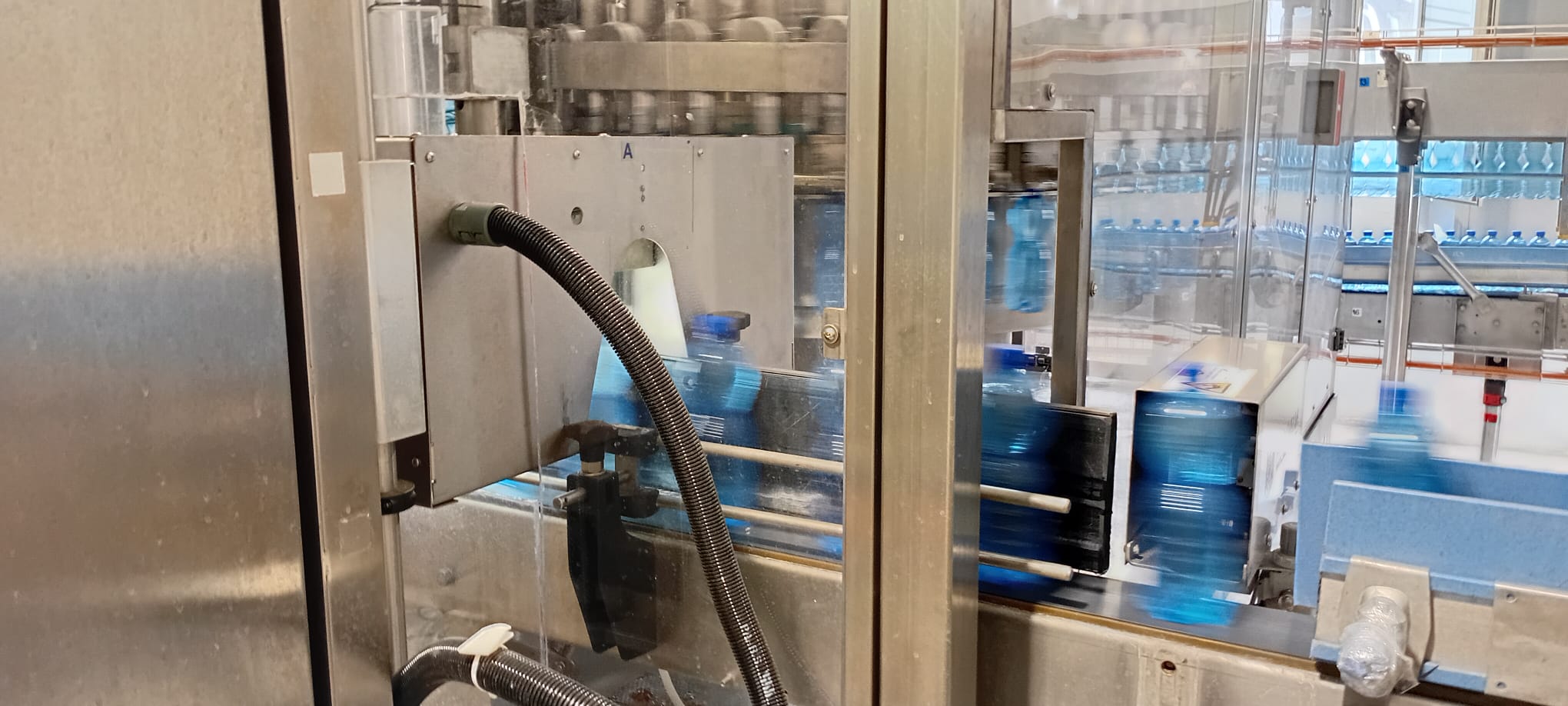 LC650 Linea di imbott. Sidel usata X acqua frizzante in vendita - foto 11