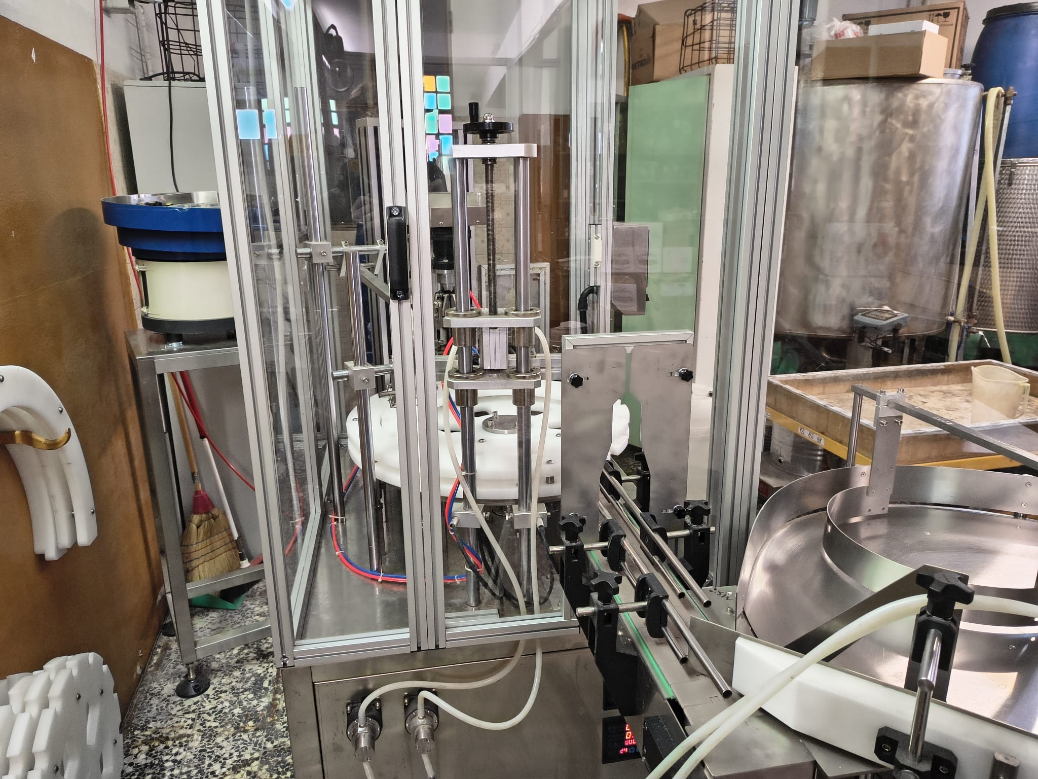 M320 Monoblocco riempimento usato X distillati 1000 BPH in vendita - foto 6