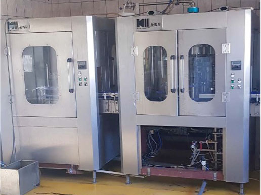 M297 Monoblocco di riempimento usato per birra 800 bph  in vendita - foto 1