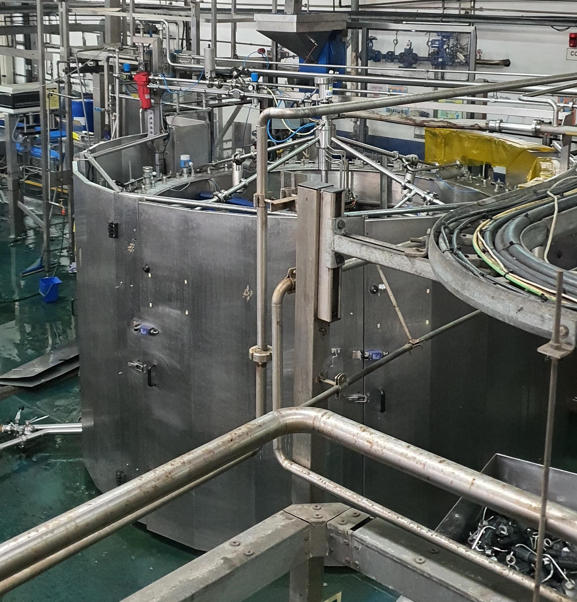 LC608 Linea imbott. in vetro usata X sidro 32000 BPH in vendita - foto 9