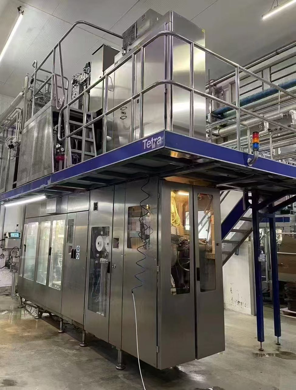 R81 Riempitrice usata Tetra Pak A3/Flex TBA 1000B in vendita - foto 1