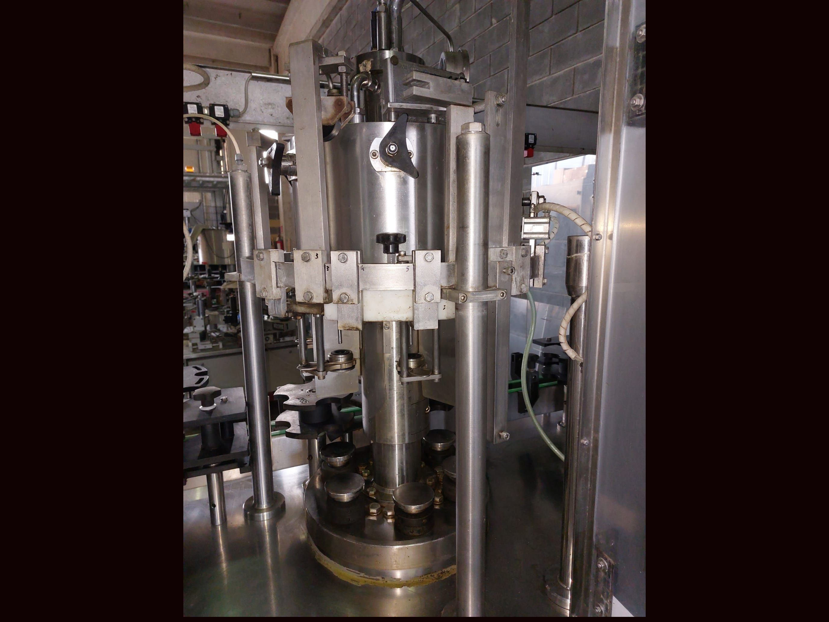 M281 Monoblocco di Riempimento usato CIMEC 6-6-1 1000  in vendita - foto 4