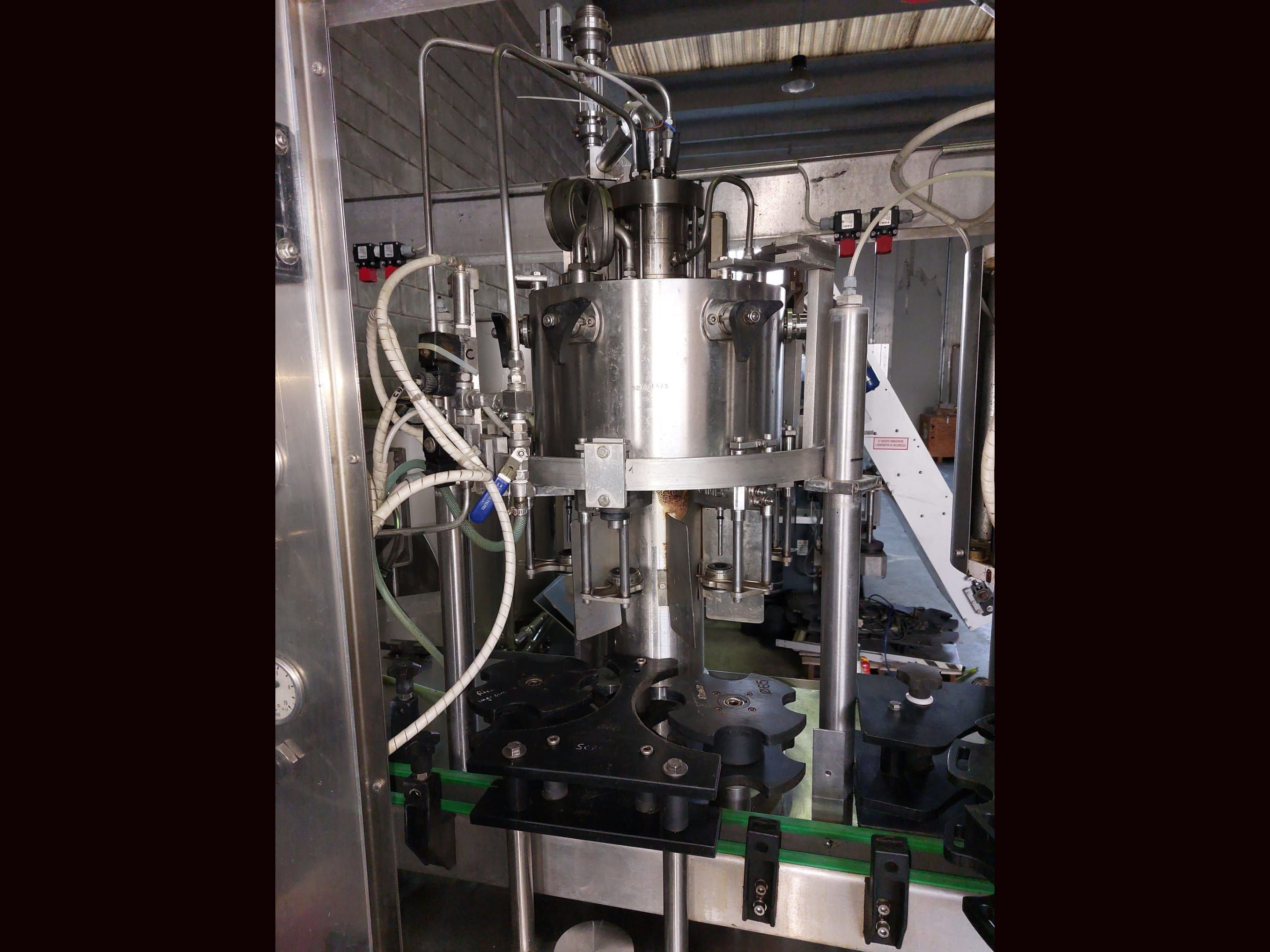 M281 Monoblocco di Riempimento usato CIMEC 6-6-1 1000  in vendita - foto 3