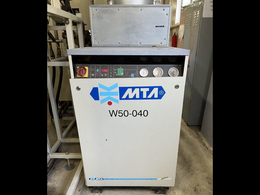 LC557 Linea di imb.usata olio commestibile da 6000 bph  in vendita - foto 2