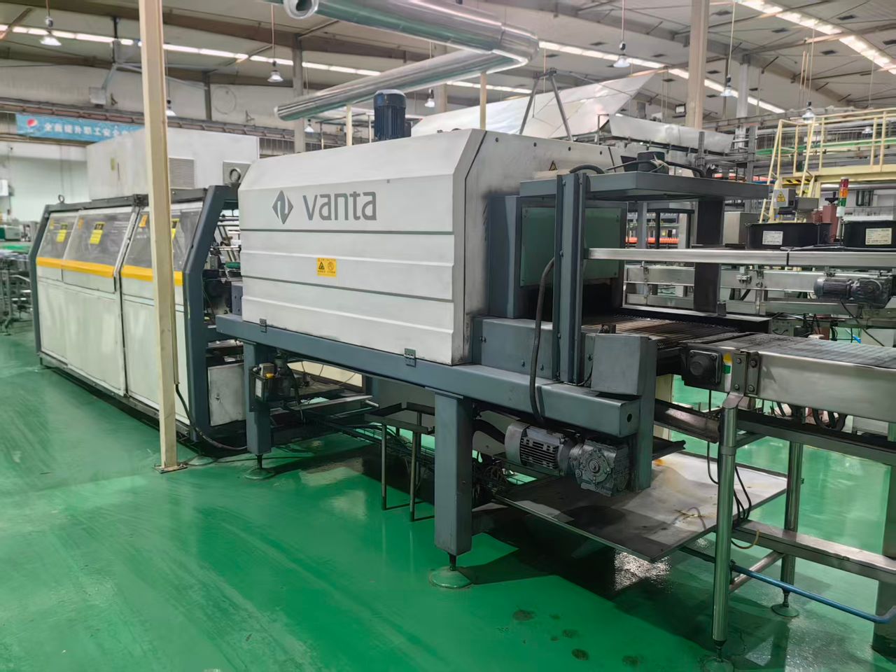 LC592 Linea riempimento lattine per CSD usata 2018  in vendita - foto 8