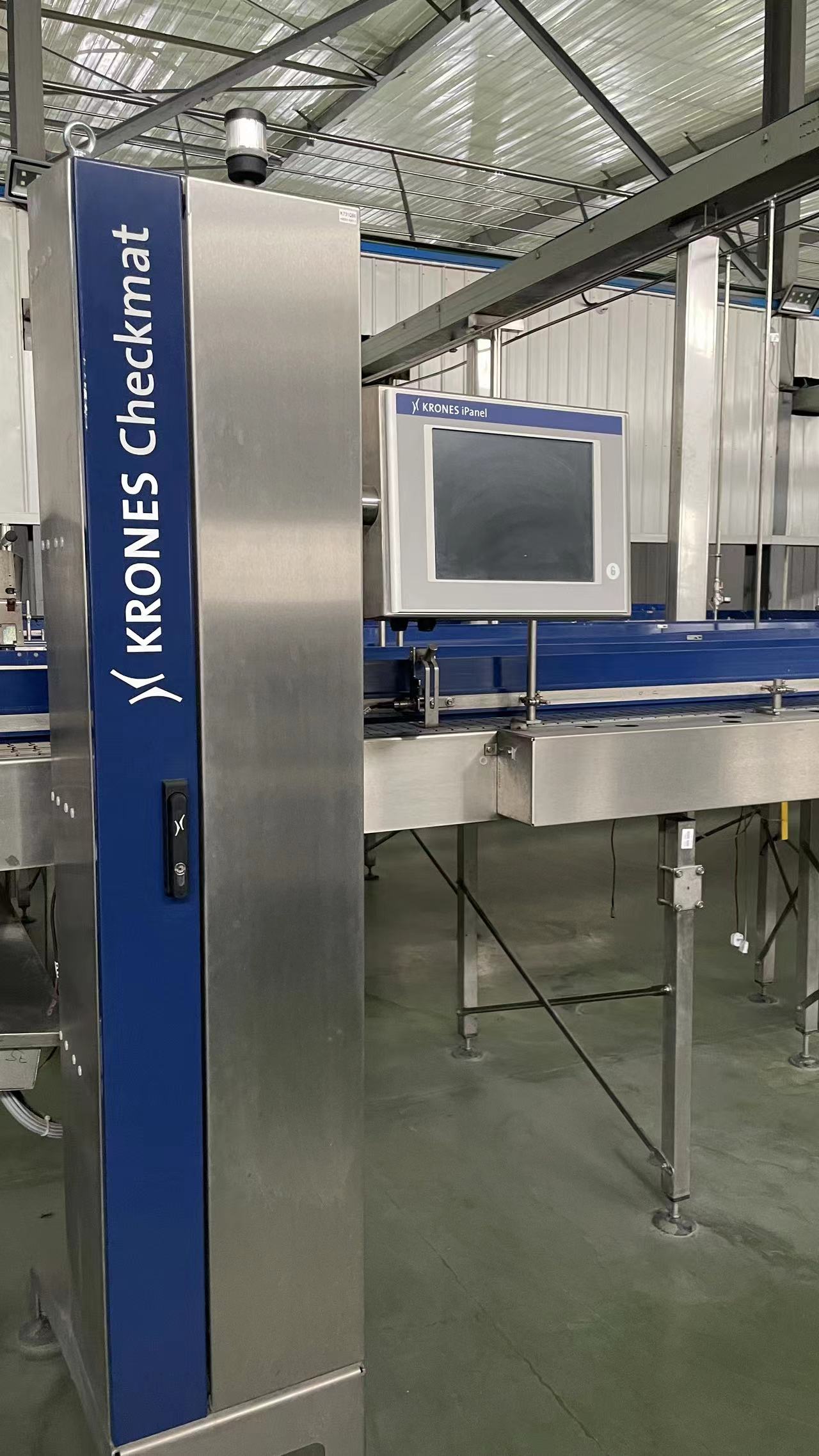 LC644 Linea riempimento usata Krones x CSD vetro 36000  in vendita - foto 5