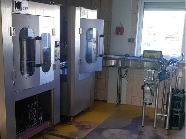 M297 Monoblocco di riempimento usato per birra 800 bph  in vendita - foto 3