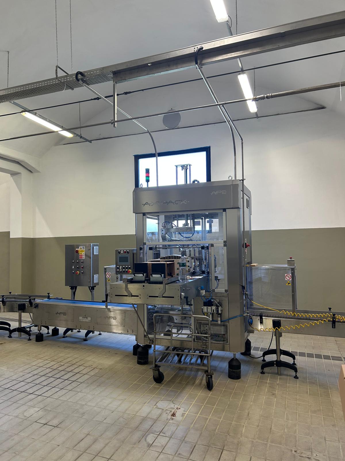 LC649 Linea imbottigl. usata X vino in vetro - 10.000 B in vendita - foto 15