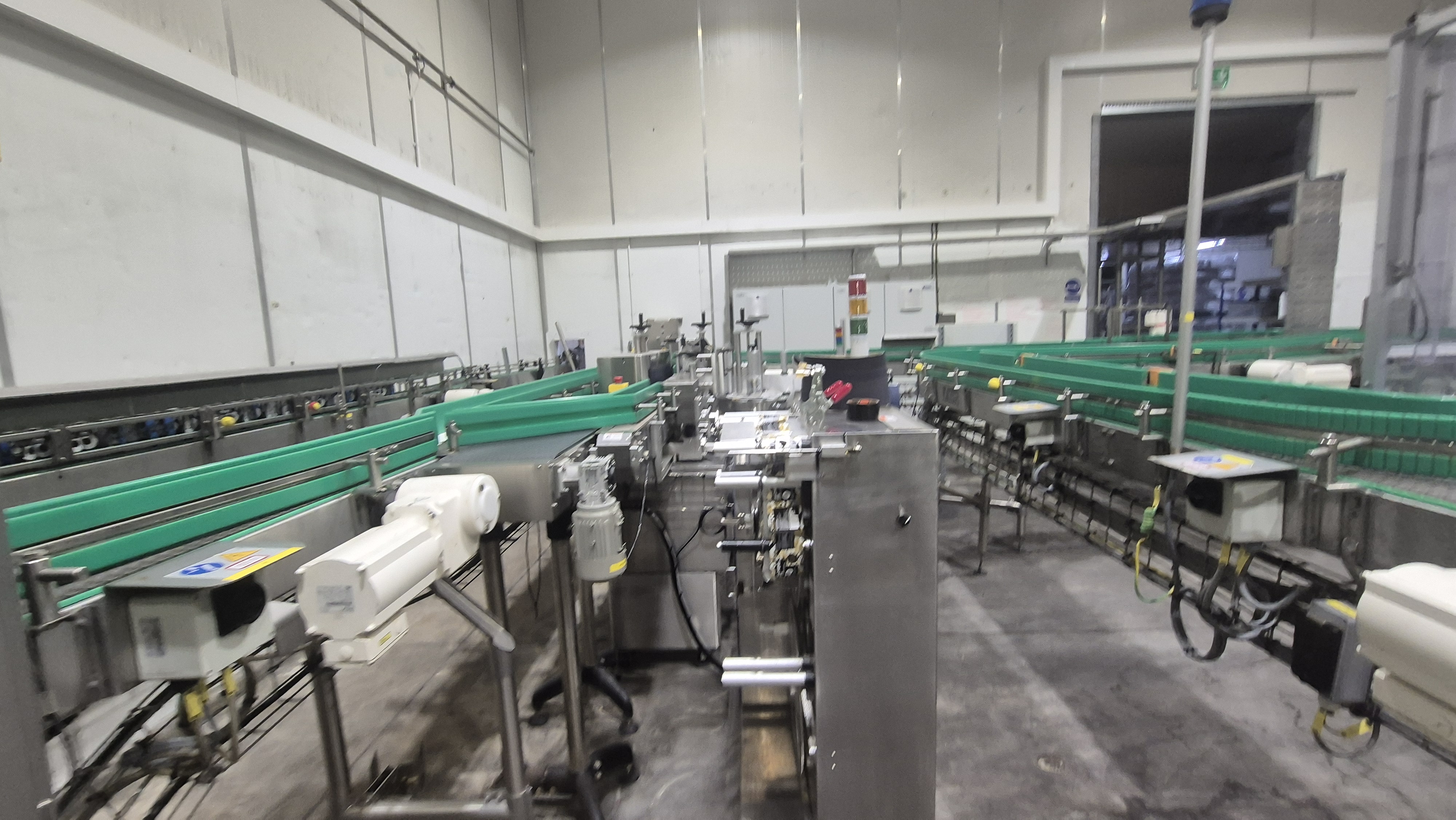 LC636 Linea riempim. lattine KHS usata 16000 CPH  in vendita - foto 4