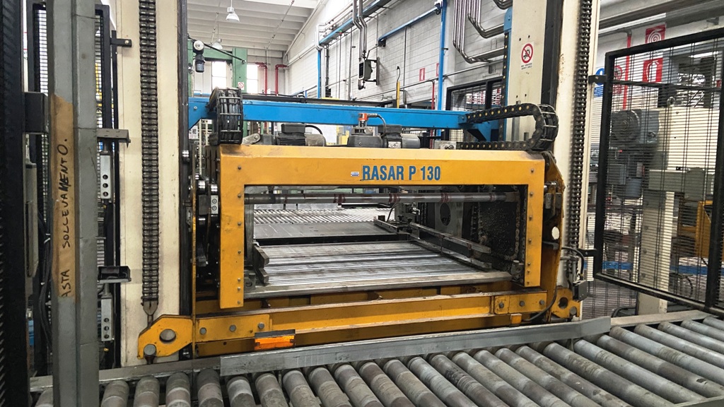 PAL56 Palletizzatore usato ACMI RASAR P130 - 10800 BPH in vendita - foto 3