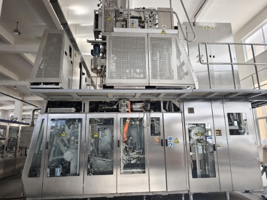 LC555 Linea riemp. asettico usata Tetra Pak 7000 l/h  in vendita - foto 4