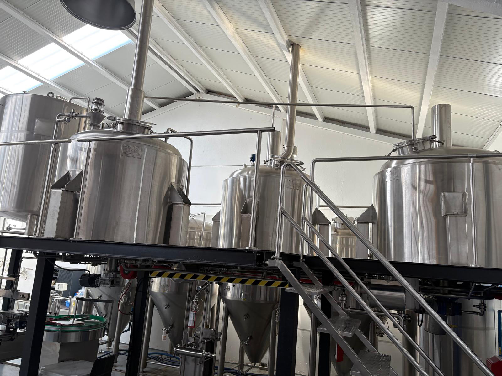 LC563 Linea di prod. riempim. birra HG 800 kg/ora in vendita - foto 7