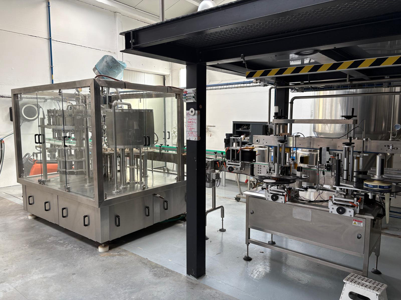 LC563 Linea di prod. riempim. birra HG 800 kg/ora in vendita - foto 4