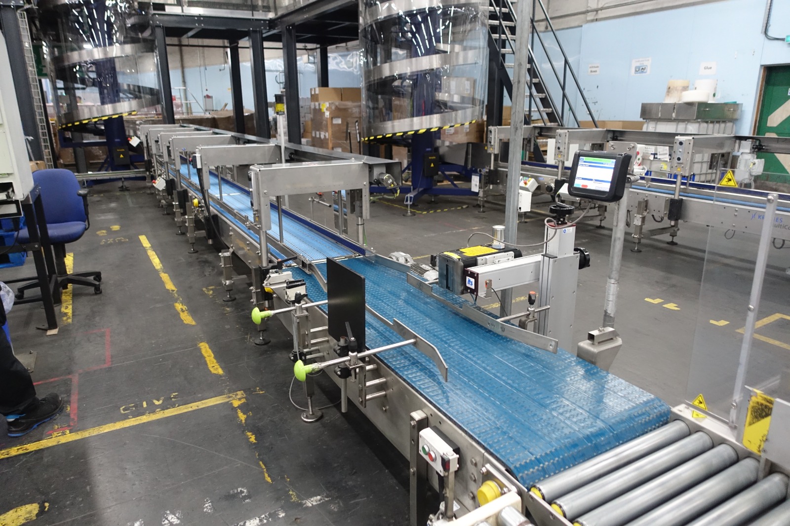 LC634 Linea riemp. alcolici usata BERTOLASO vetro e PET in vendita - foto 13