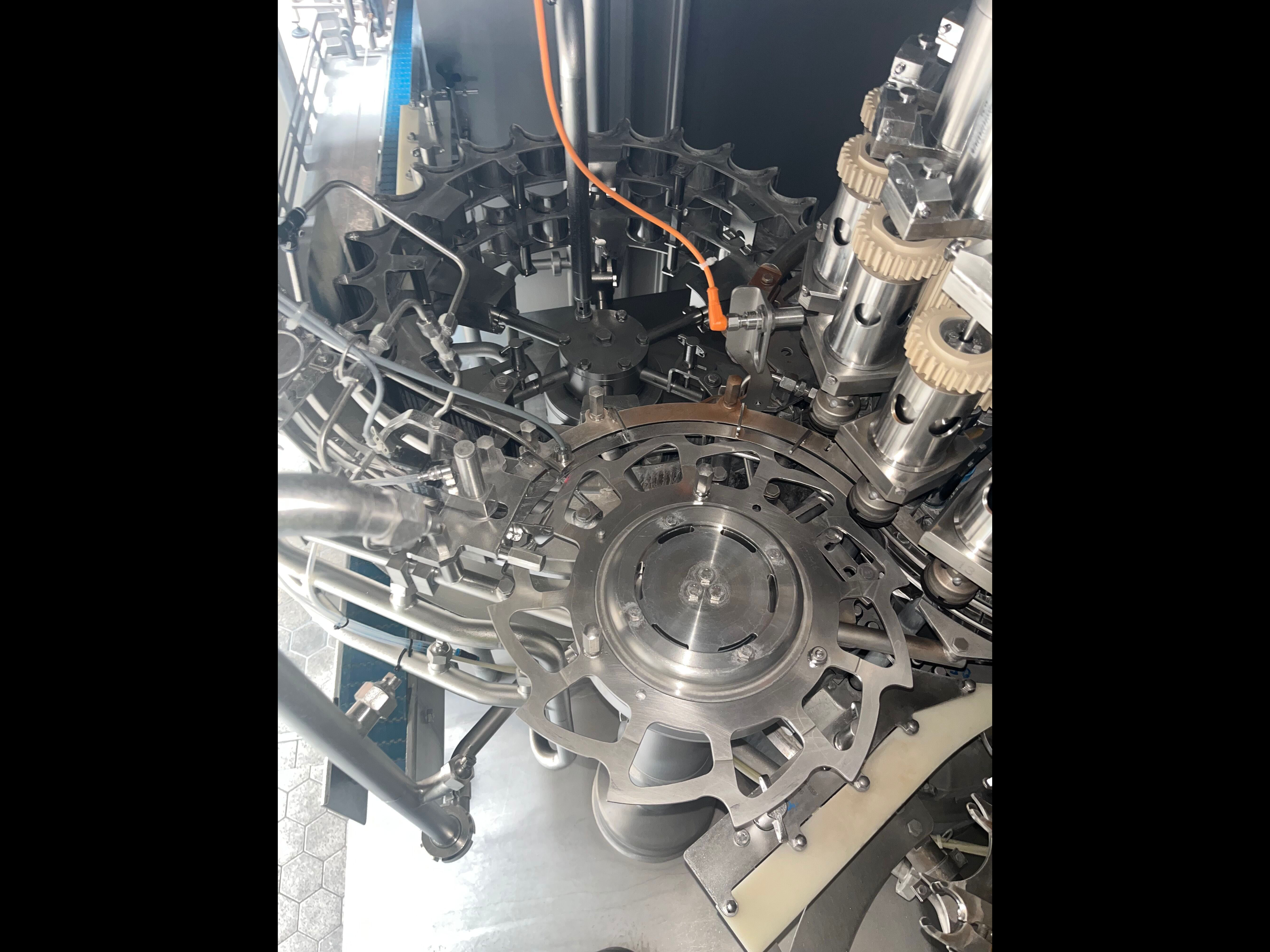 M295 Monoblocco riempimento usato KRONES - 36000 bph  in vendita - foto 11