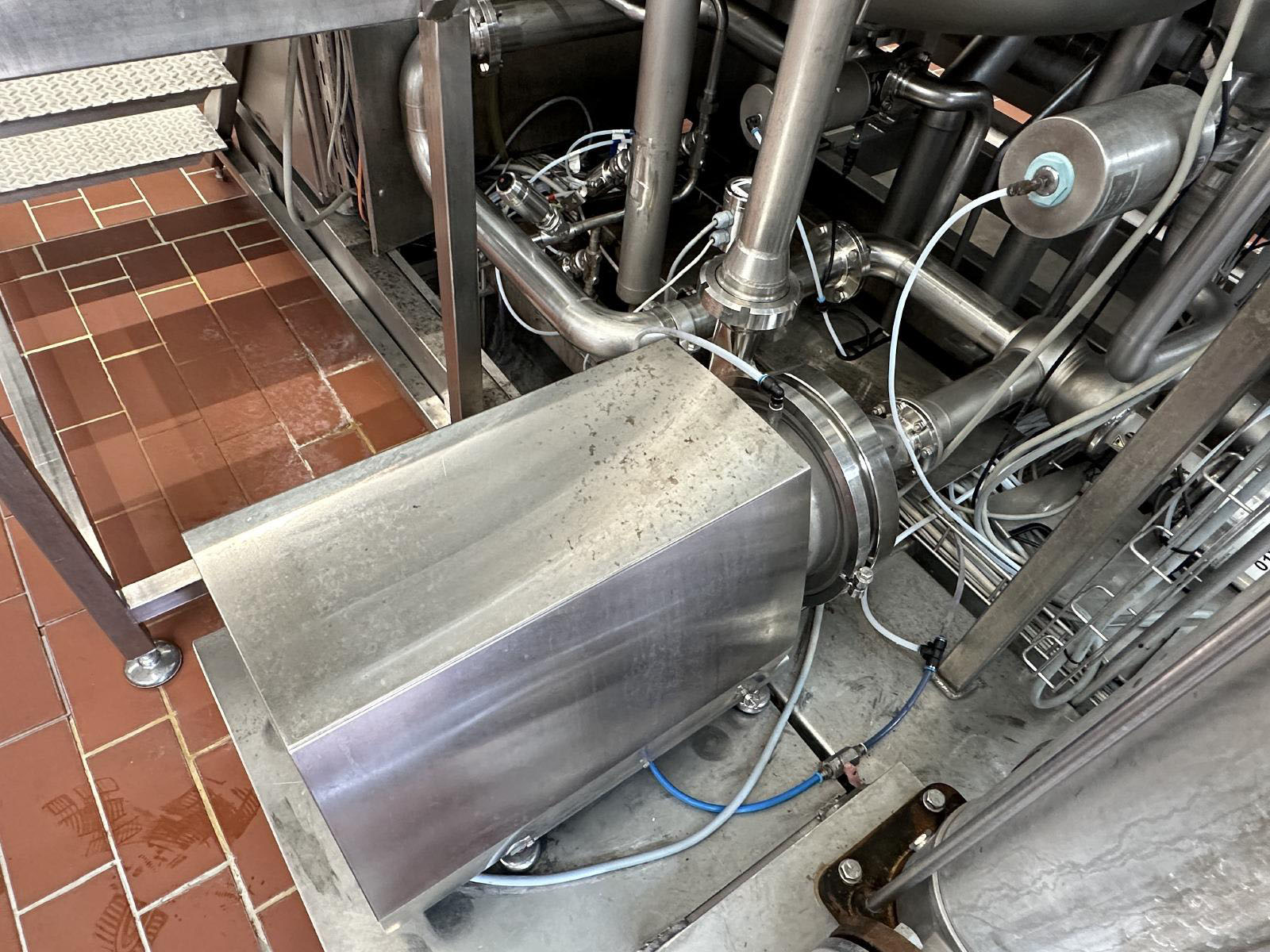 LC533 Sala preparazione latte UHT GEA Finnah 13000 l/h  in vendita - foto 6