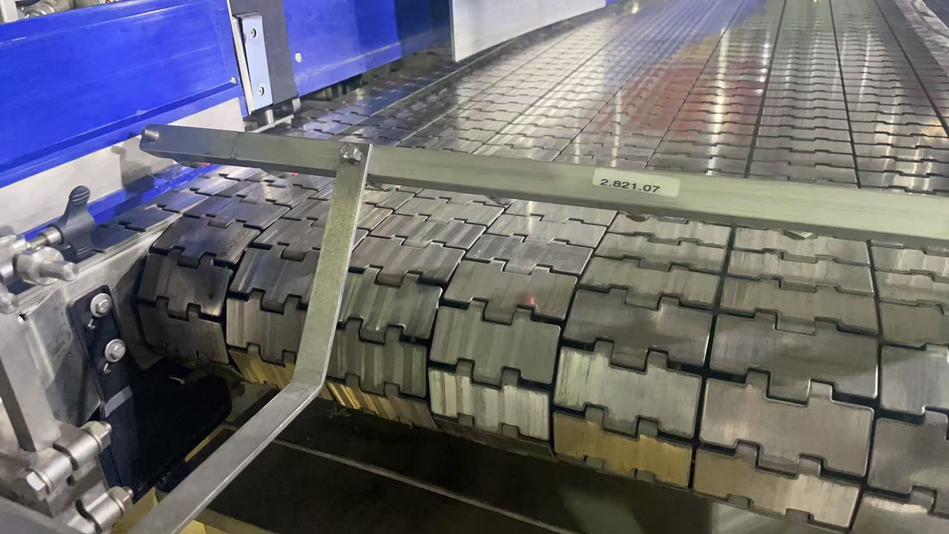 LC644 Linea riempimento usata Krones x CSD vetro 36000  in vendita - foto 4