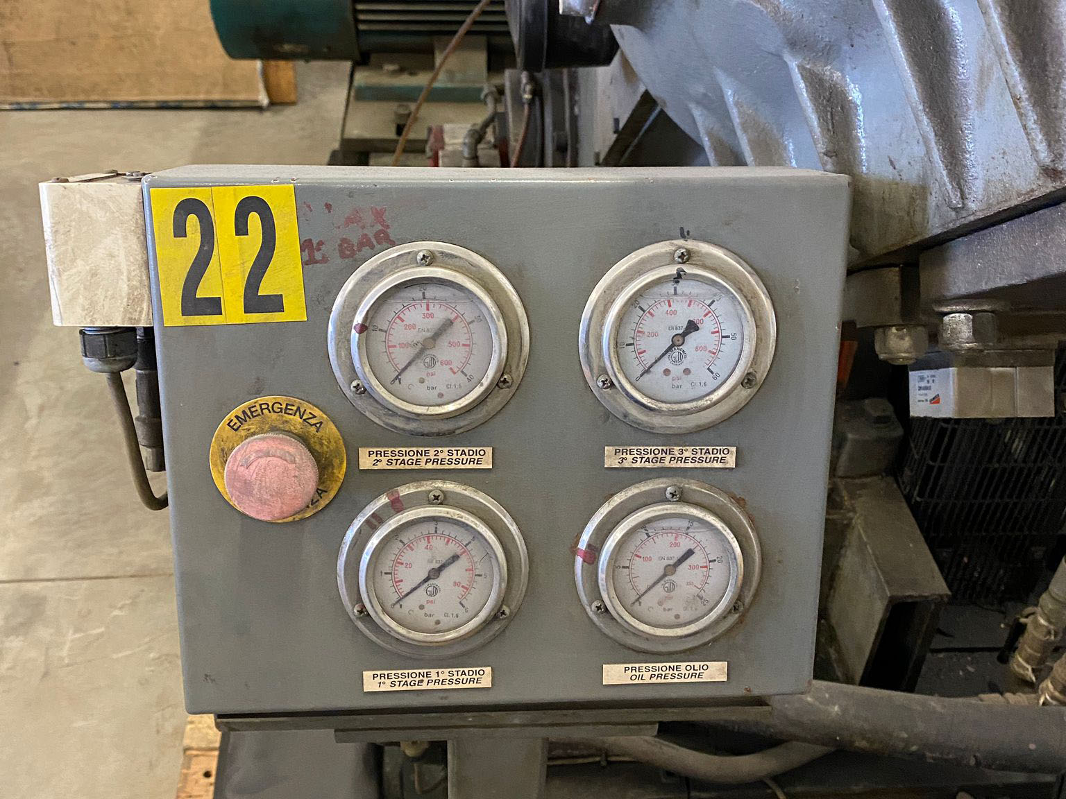 CO29 Compressore d’aria usato CMC CWA11-800 40 bar  in vendita - foto 3