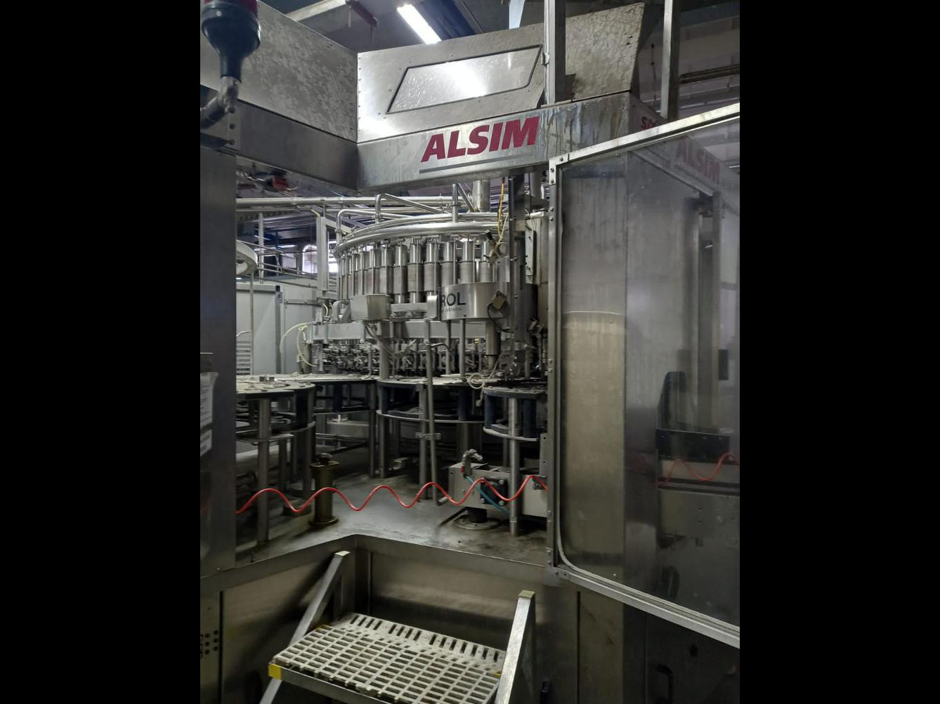 LC549 Linea di riempimento usata per CSD 12000 bph  in vendita - foto 5