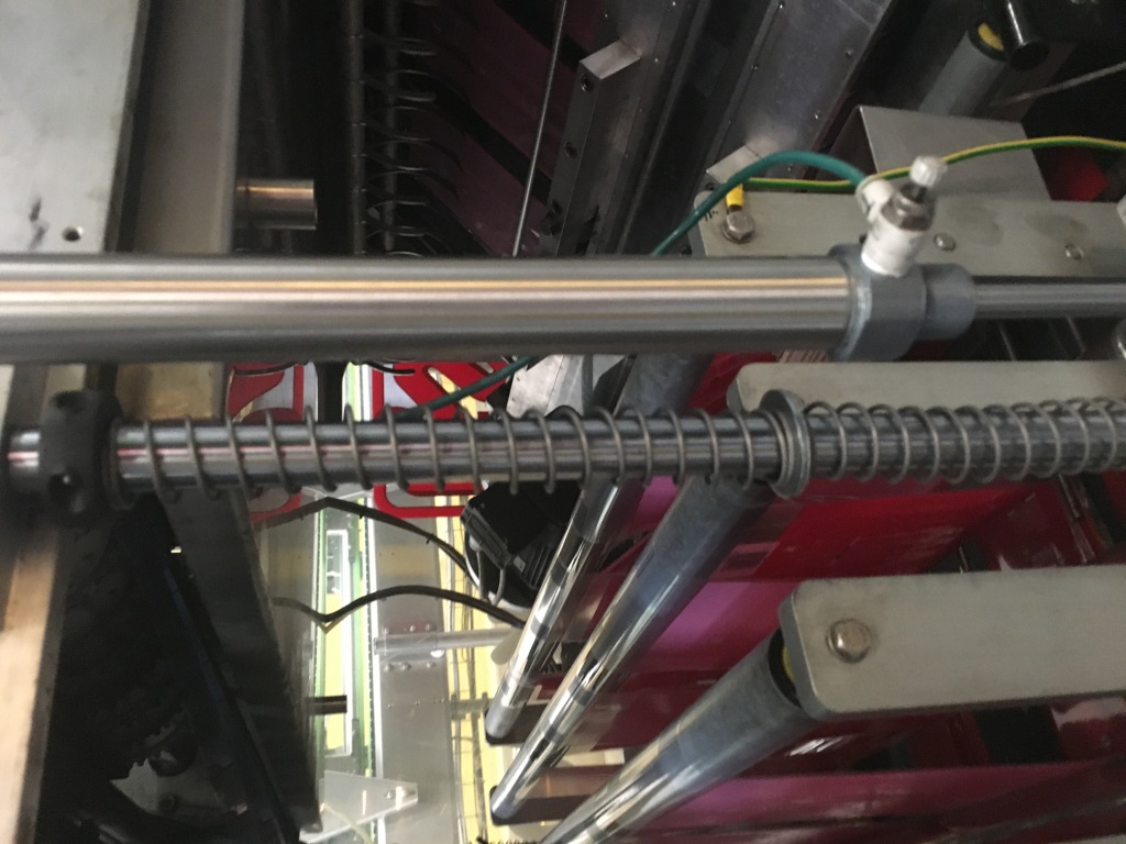FA67 Fardellatrice termoretraibile usata SMI 72000 BPH in vendita - foto 2