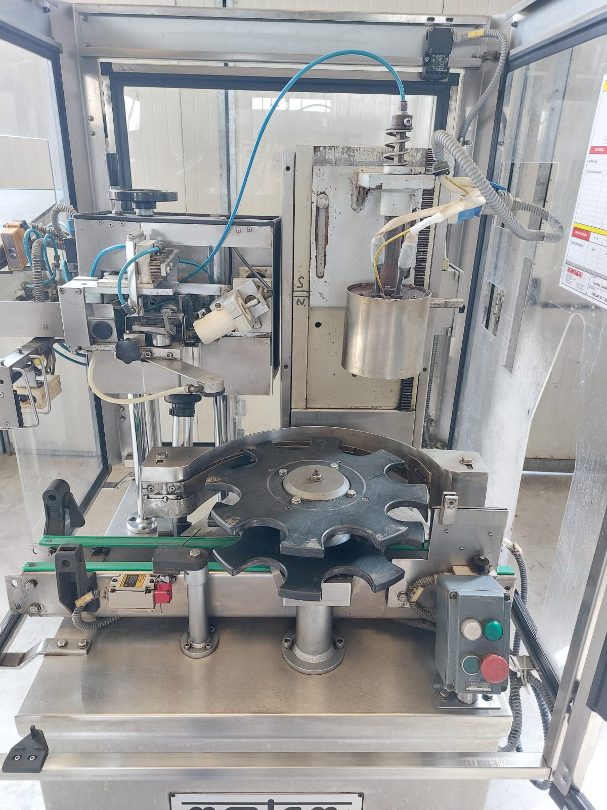 CA81 Capsulatrice Nortan UNICAP 35 usata 2500 BPH in vendita - foto 6