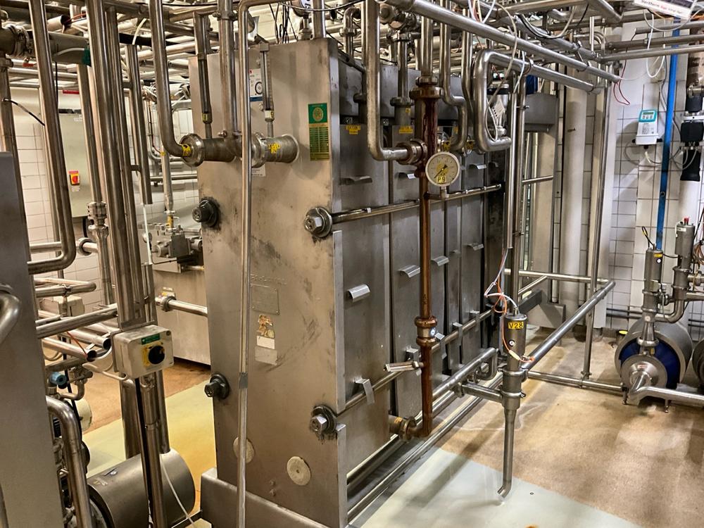 LC611 Sistema UHT Tetra Pak usato da 5000 LPH in vendita - foto 4
