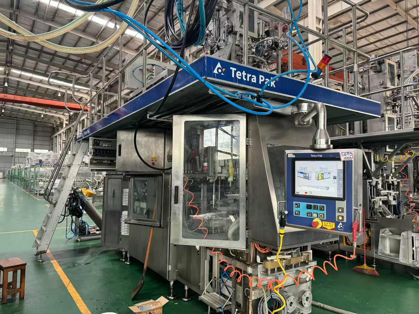 LC589 Linea imbott. usata 330 ml Prisma Tetra Pak  in vendita - foto 7