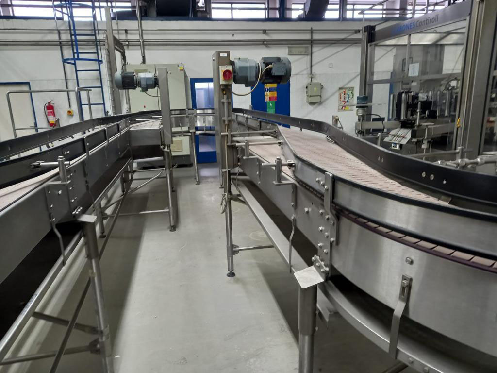 LC549 Linea di riempimento usata per CSD 12000 bph  in vendita - foto 7