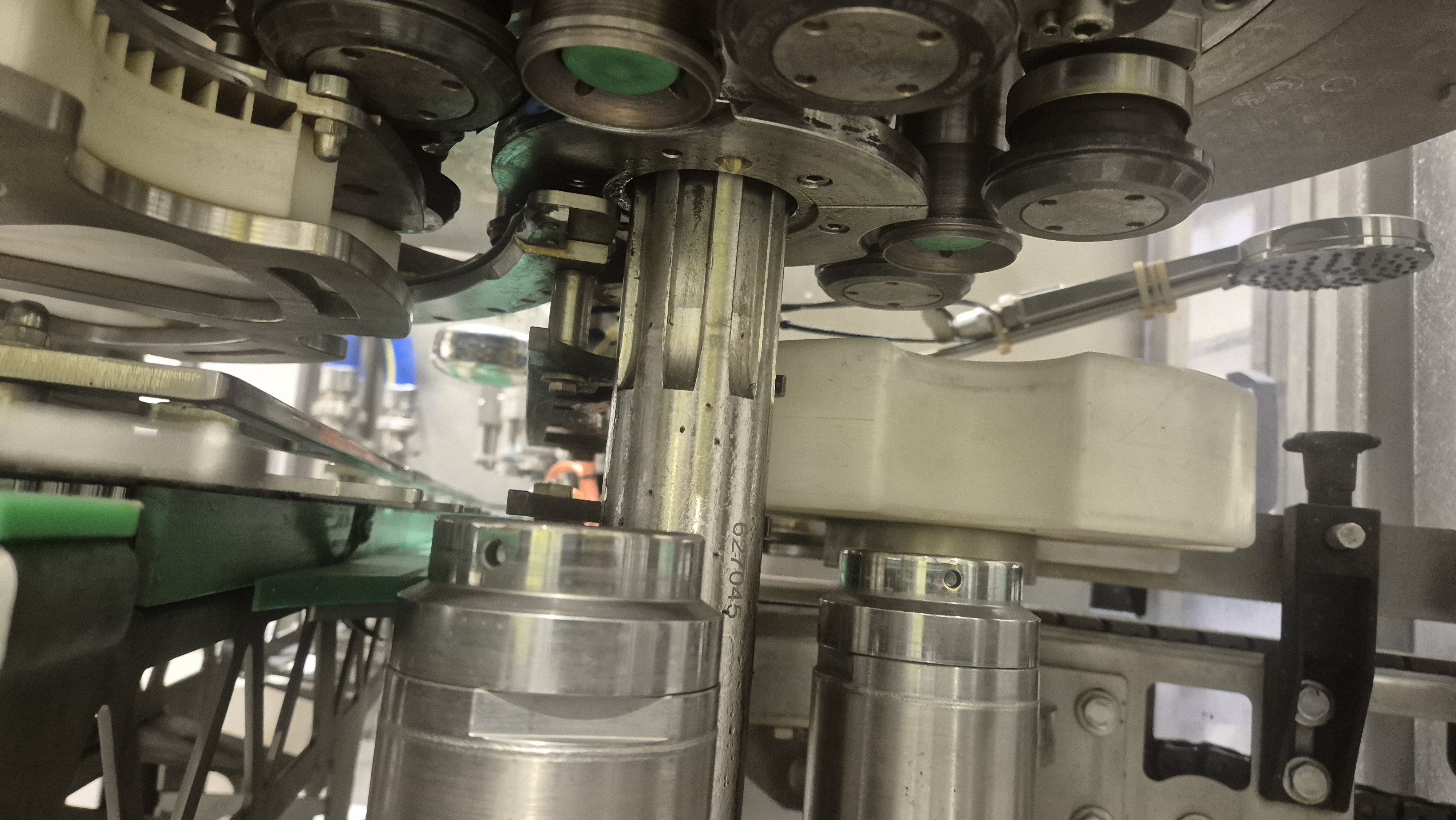 LC636 Linea riempim. lattine KHS usata 16000 CPH  in vendita - foto 11