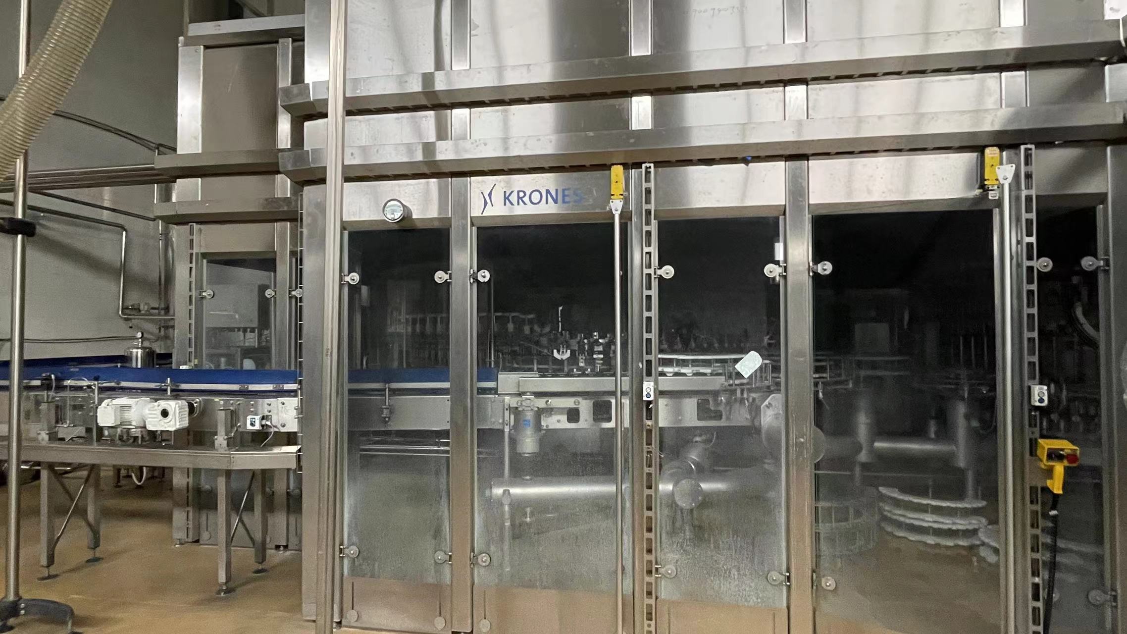 LC644 Linea riempimento usata Krones x CSD vetro 36000  in vendita - foto 9