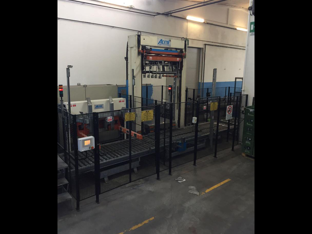 PAL46 Pallettizzatore usato ACMI RASAR P180 14000 bph  in vendita - foto 2