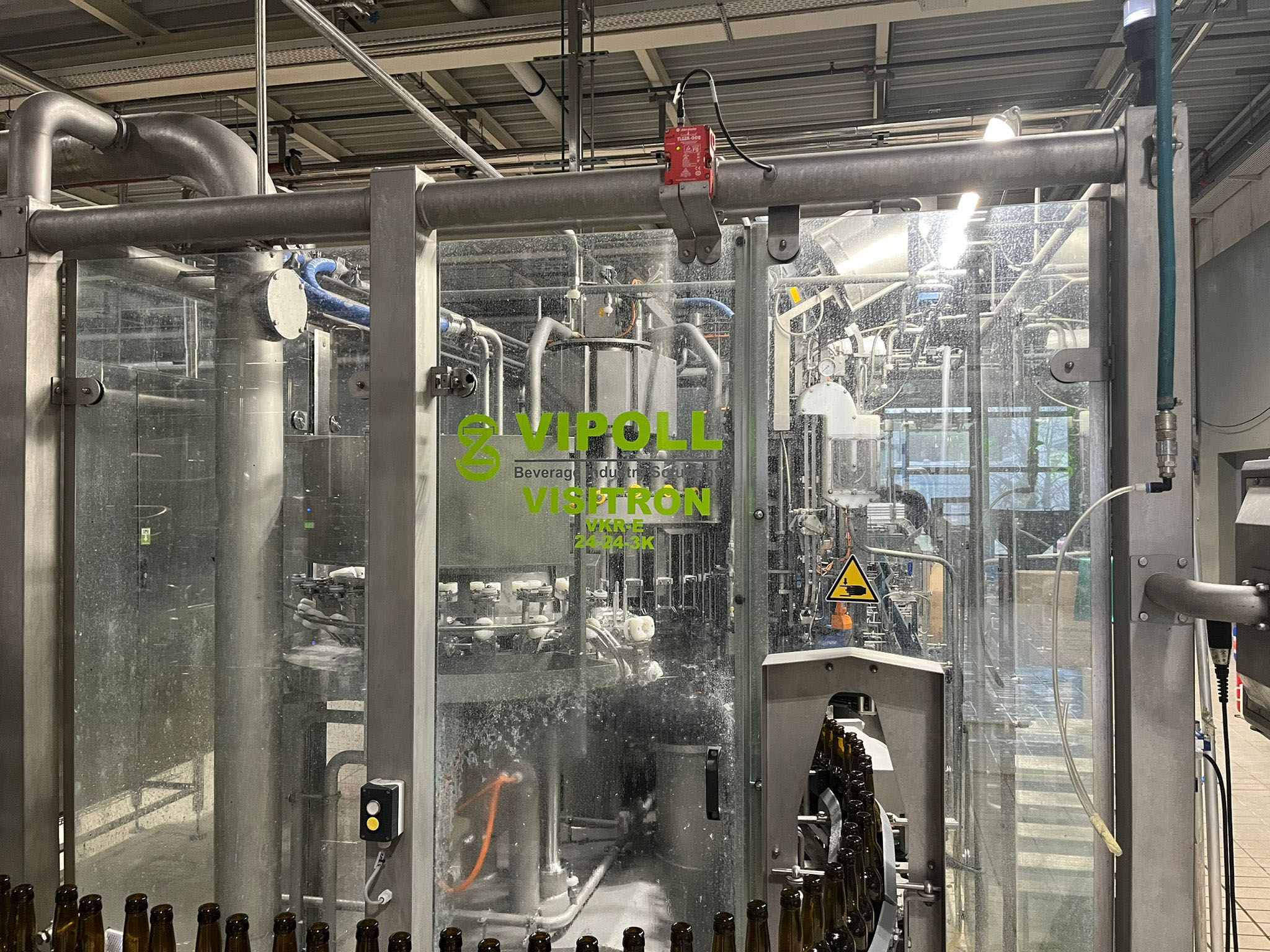 Rif: M279 Monoblocco VIPOLL 24/24/3k per birra 6000 bph in vendita - foto 1