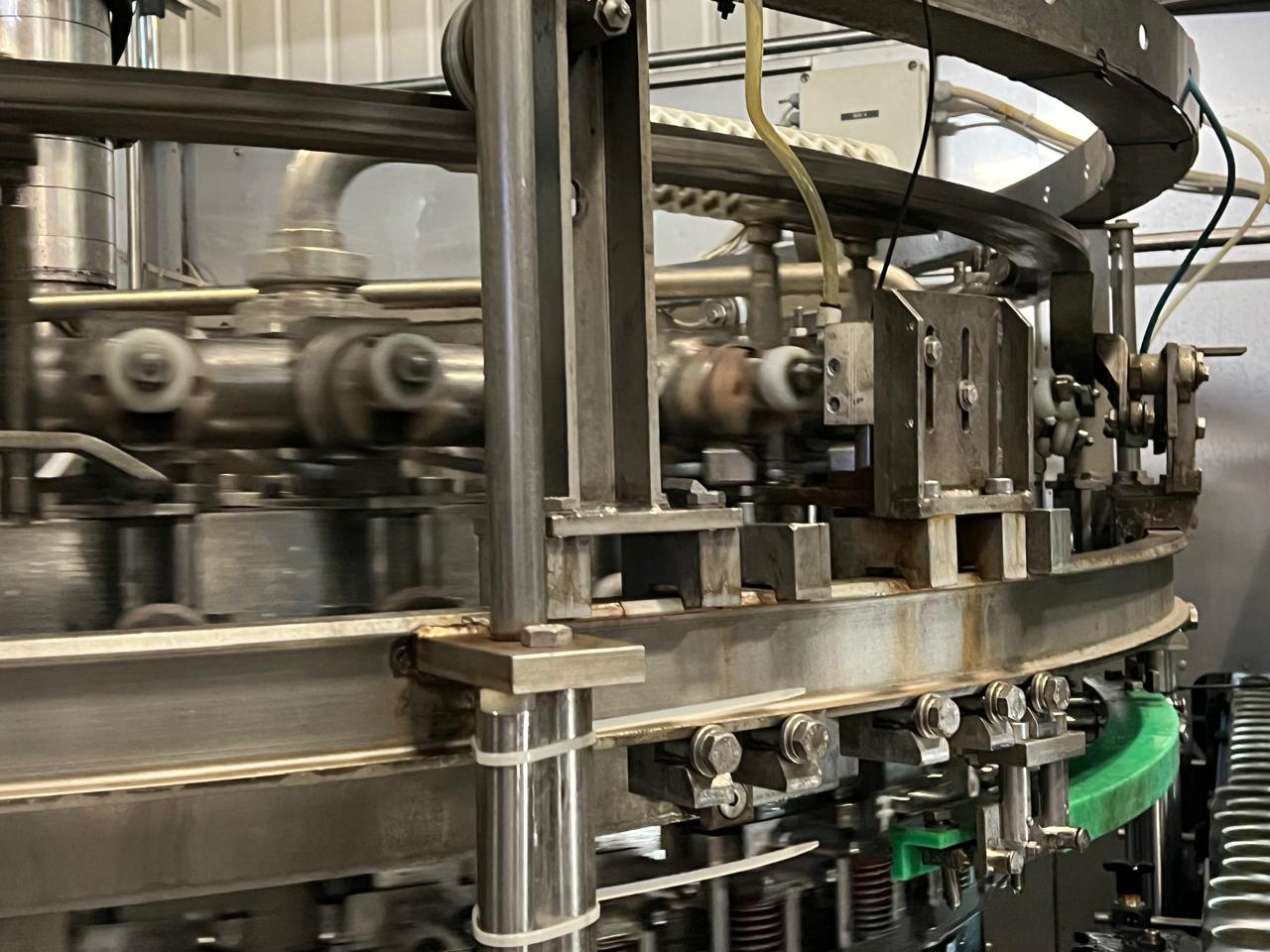 R83 Riempitrice per lattine Master usata 23.000 CPH in vendita - foto 3