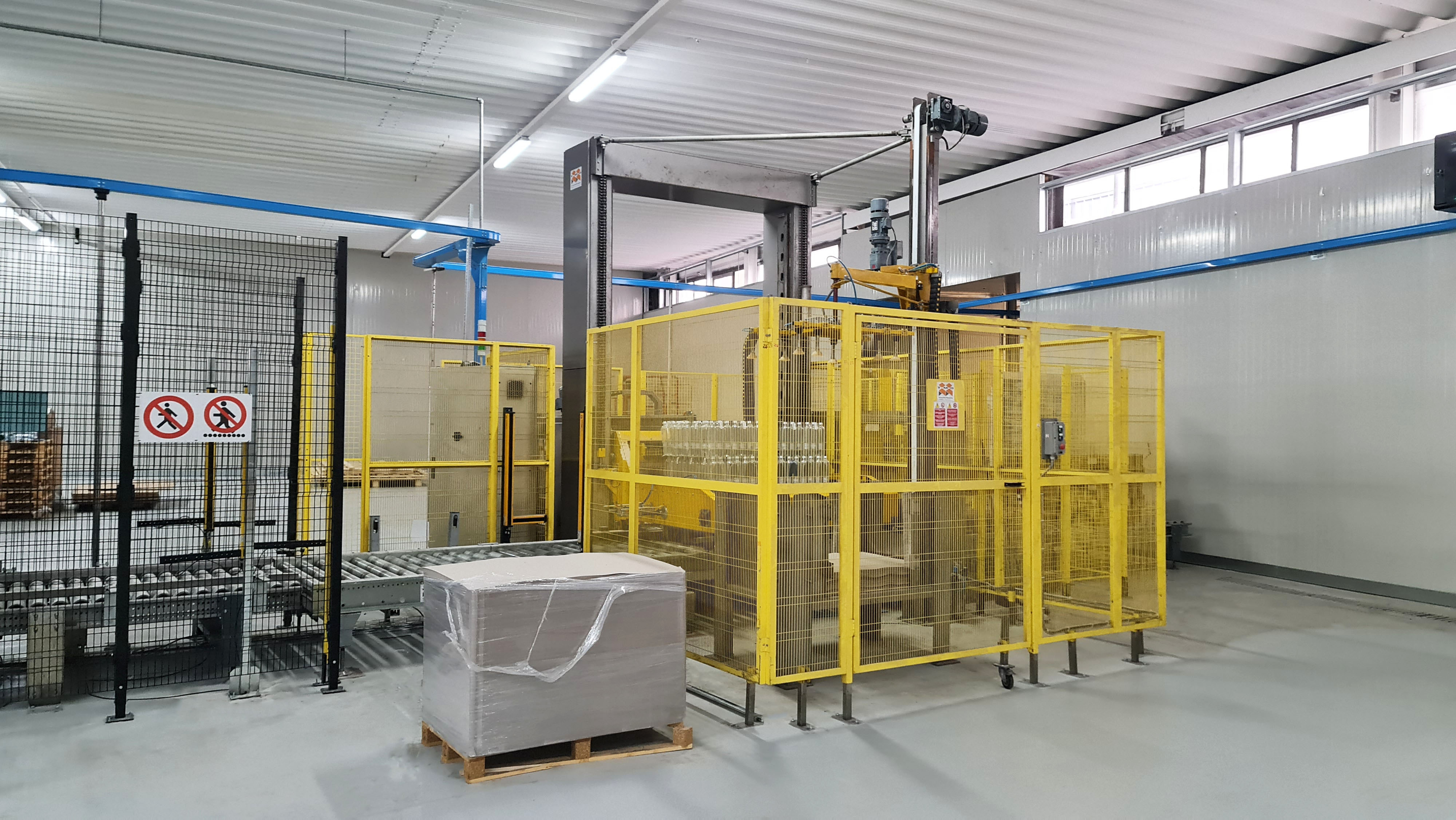 PAL61 Palletizzatore usato TMG Strio 2S1- 14000 BPH in vendita - foto 4